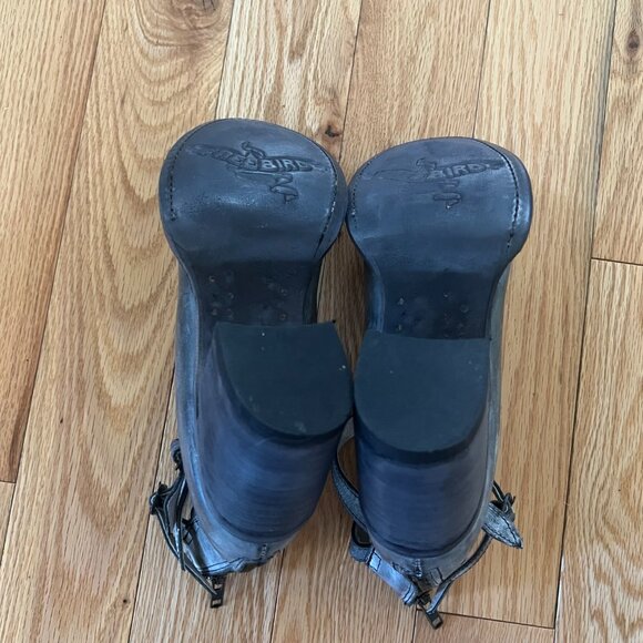 Freebird Randi - Gray - Size 7 - Picture 9 of 9